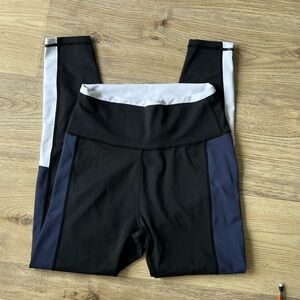 Women's Black and Blue Athletic leggings